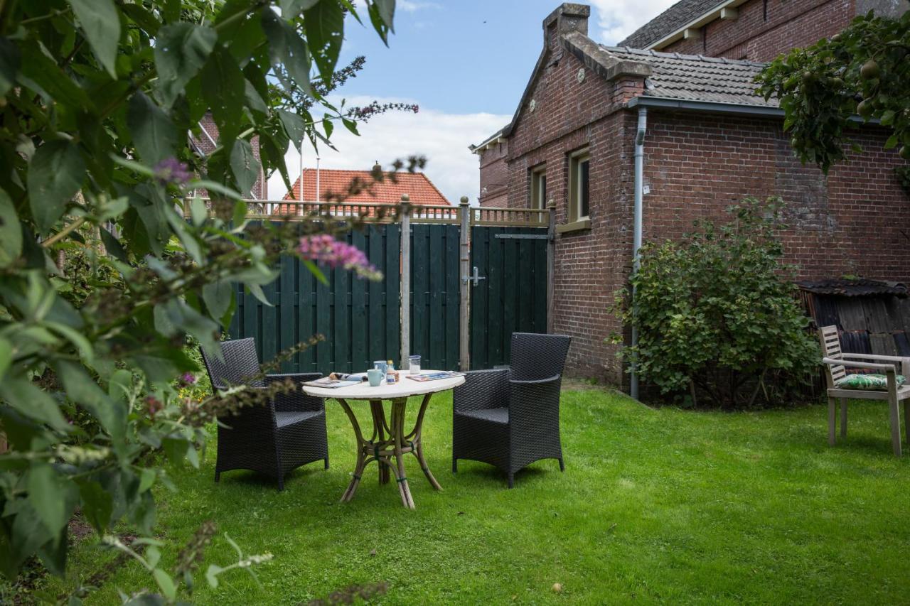 D' Ald Skoalle - Sfeervol Appartement In Oude School. Wijtgaard 外观 照片