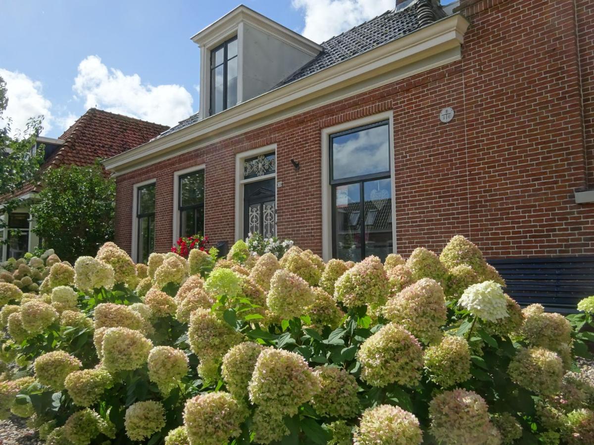 D' Ald Skoalle - Sfeervol Appartement In Oude School. Wijtgaard 外观 照片