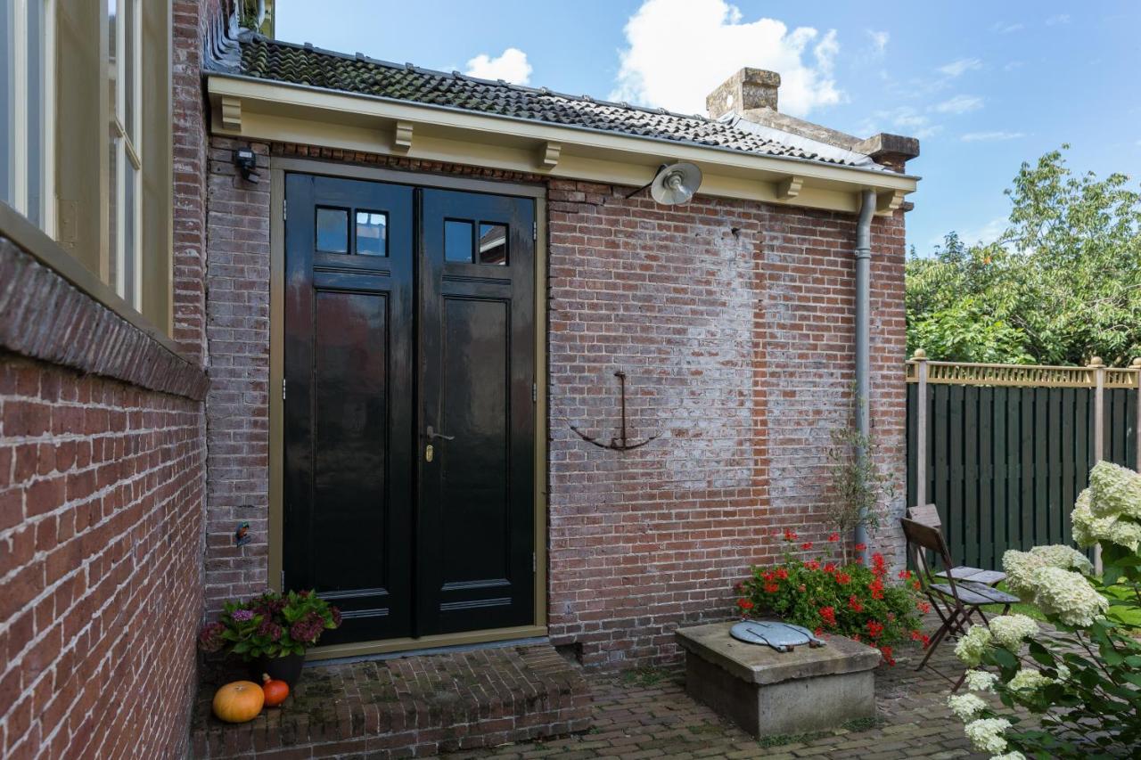 D' Ald Skoalle - Sfeervol Appartement In Oude School. Wijtgaard 外观 照片